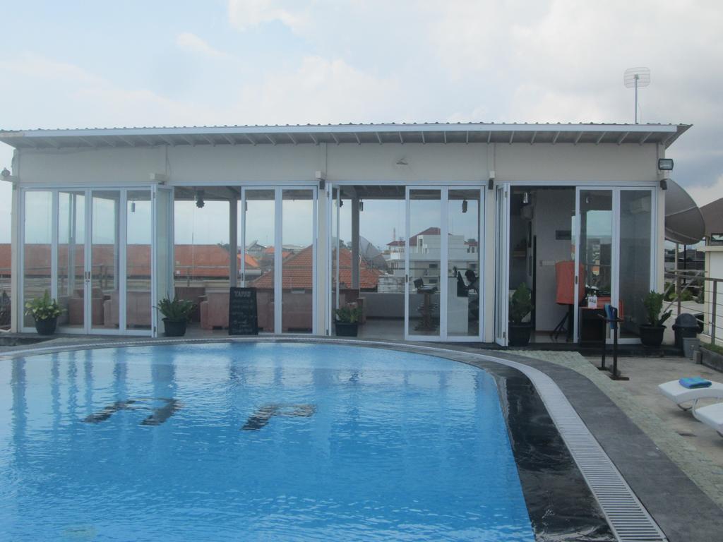 Ap * Kuta (Bali)